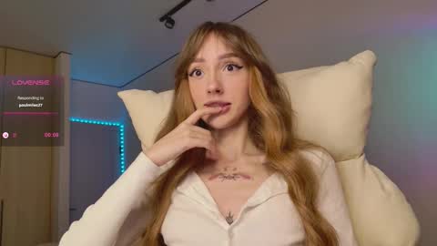 Luna online show from November 2025 01:28:01 AM