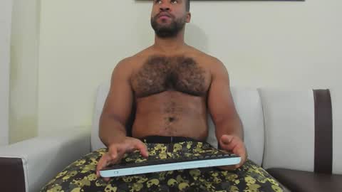 Luna online show from October 2025 07:25:02 AM