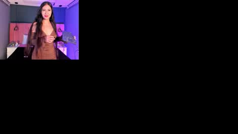 Snapshot of lunaliaa_ chatting on February 2026 05:25:02 AM Lunalia online show from February 2026 05:25:02 AM