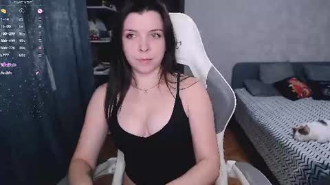 Luna online show from July 2026 07:39:01 PM