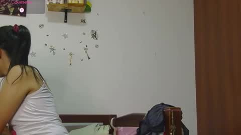 LUNA online show from November 2025 01:06:01 AM