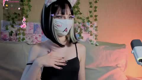 Snapshot of lunanyanmi chatting on May 2026 12:24:01 PM Luna online show from May 2026 12:24:01 PM