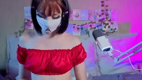 Snapshot of lunanyanmi chatting on June 2026 01:46:01 PM Luna online show from June 2026 01:46:01 PM