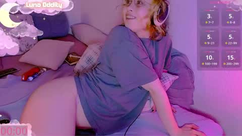 Luna online show from April 2026 07:23:01 PM