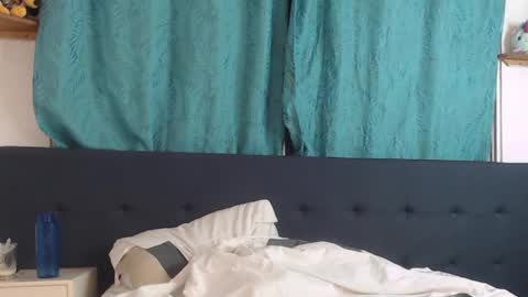 Snapshot of lunapalmer01 chatting on January 2025 01:20:02 AM Julieth online show from January 2025 01:20:02 AM