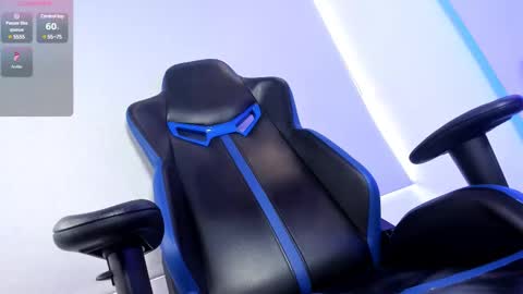 Luna  online show from February 2025 06:42:01 PM