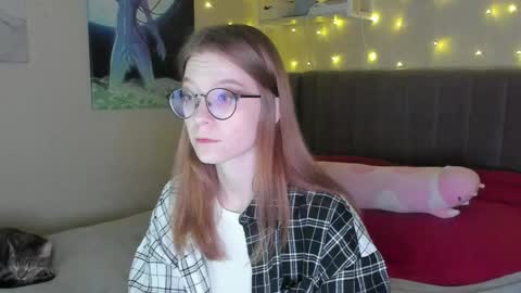 Snapshot of lunar_sofia chatting on January 2025 05:13:01 PM Sofia online show from January 2025 05:13:01 PM