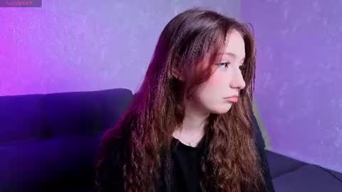 Snapshot of lunarialive chatting on June 2026 10:06:02 AM Sonya online show from June 2026 10:06:02 AM