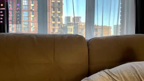 Michelle online show from November 2025 04:47:02 AM