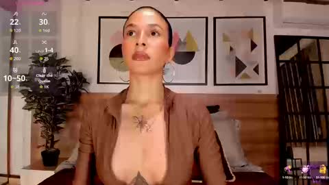 Luna Ruso  online show from September 2025 07:58:02 PM