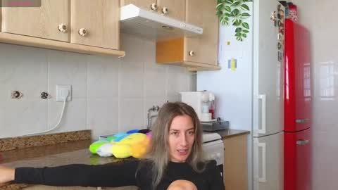 Snapshot of lunary_mix chatting on February 2025 12:26:02 PM Luna online show from February 2025 12:26:02 PM