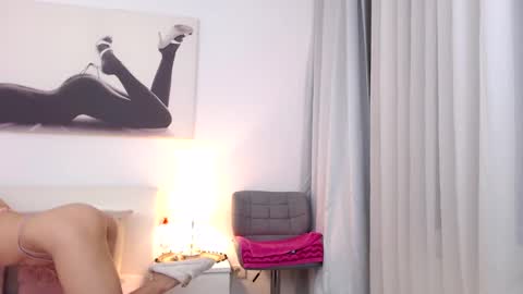 Snapshot of lunastars13 chatting on January 2025 03:47:02 PM lunastars13 online show from January 2025 03:47:02 PM