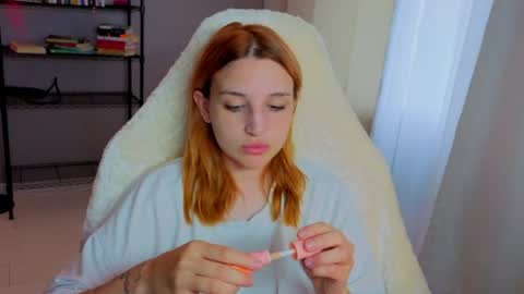 Snapshot of lunatale chatting on July 2026 10:07:02 AM Kate online show from July 2026 10:07:02 AM