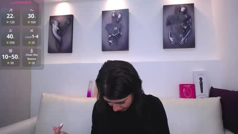 Snapshot of lunavellor chatting on October 2025 12:13:02 PM Luna online show from October 2025 12:13:02 PM