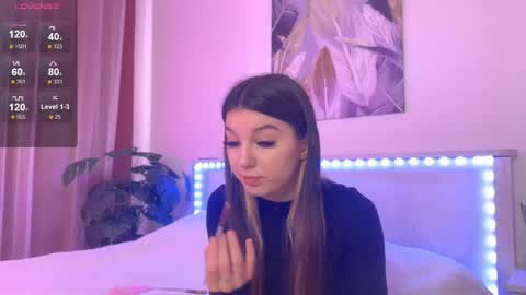 Veronica online show from November 2025 11:42:02 AM