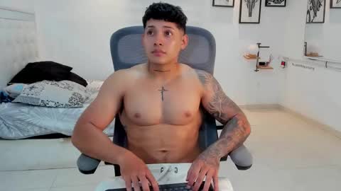 Lunay online show from February 2026 11:13:01 PM