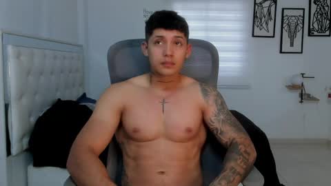 Snapshot of lunay_xtreemboy chatting on May 2026 07:55:01 PM Lunay online show from May 2026 07:55:01 PM