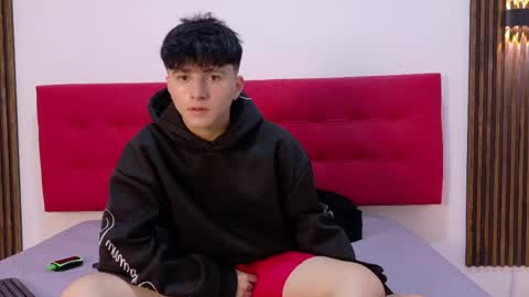 lunaydream online show from May 2026 11:39:02 AM
