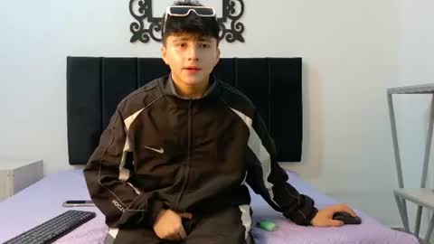 lunaydream online show from June 2026 11:59:01 AM
