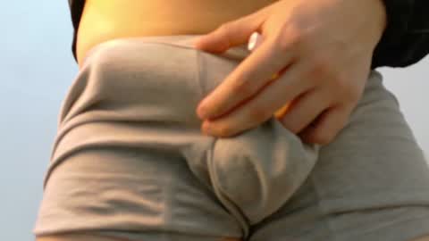 lunaydream online show from June 2026 12:22:01 PM