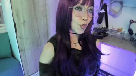 lunivyra online show from July 2026 05:29:02 PM