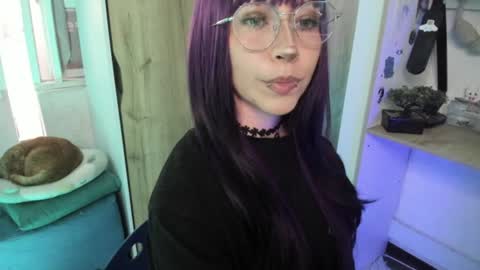 lunivyra online show from August 2026 03:37:01 PM