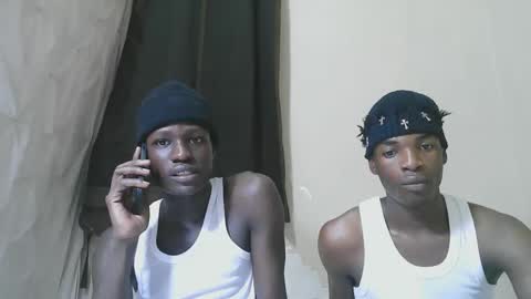 luoislove online show from November 2025 12:08:02 PM