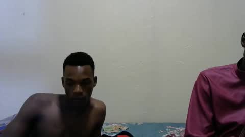 luoislove online show from April 2026 06:33:02 PM