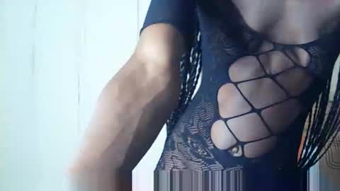 Lion online show from May 2026 05:38:01 AM