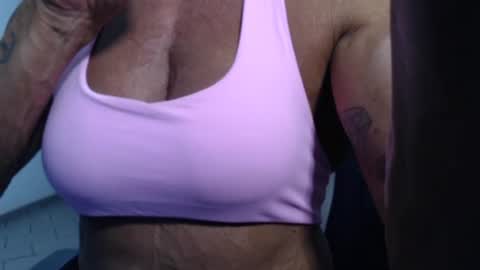 Snapshot of lusexyhot chatting on July 2026 05:27:02 AM lusexyhot online show from July 2026 05:27:02 AM