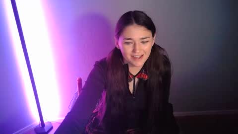 Snapshot of lushlolly chatting on January 2025 06:23:02 AM lushlolly online show from January 2025 06:23:02 AM