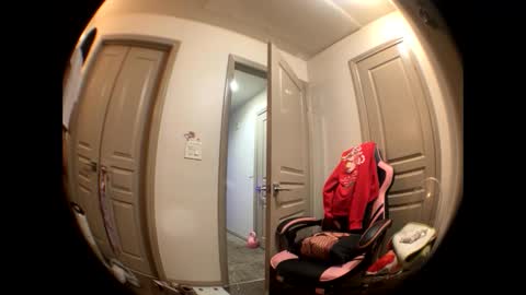 LOLA online show from January 2025 06:56:01 AM