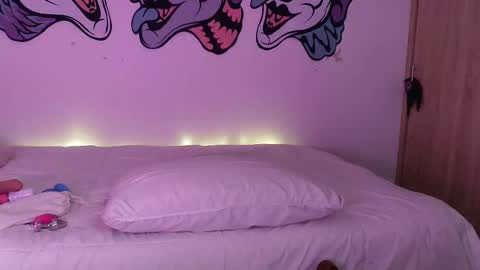 Snapshot of lustful_aprilx chatting on December 2024 03:33:02 AM Valerie  April   online show from December 2024 03:33:02 AM