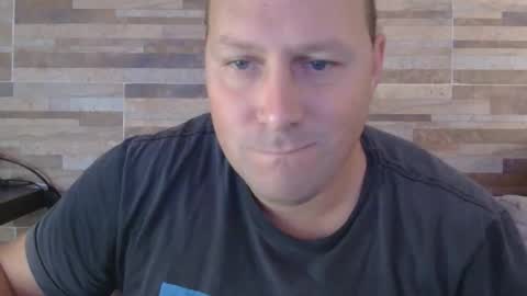 Snapshot of lustonfan chatting on April 2026 12:43:02 PM lustonfan online show from April 2026 12:43:02 PM