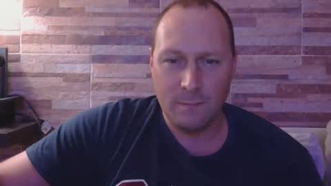 Snapshot of lustonfan chatting on April 2026 02:51:02 AM lustonfan online show from April 2026 02:51:02 AM