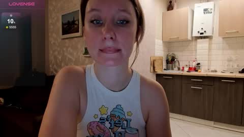 Snapshot of lusyagreenberg chatting on November 2025 08:52:01 PM LusyaGreenberg online show from November 2025 08:52:01 PM