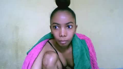 Snapshot of lutchia chatting on September 2025 02:50:02 PM lutchia online show from September 2025 02:50:02 PM