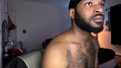 Snapshot of luverboibbc chatting on January 2025 02:03:02 AM luverboi online show from January 2025 02:03:02 AM