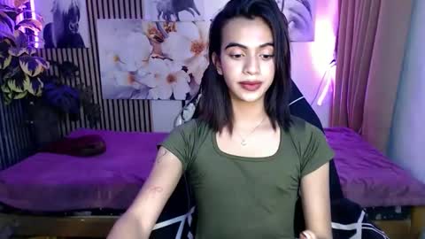 luvrr_trixie online show from February 2026 02:50:02 PM