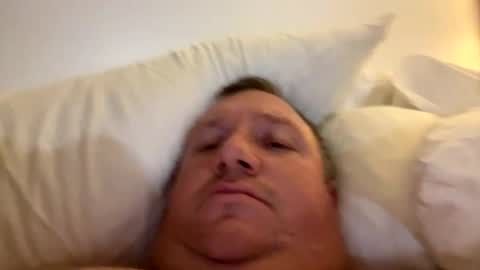 Snapshot of luvtobenude21 chatting on January 2025 10:59:01 AM Joe and Sarah online show from January 2025 10:59:01 AM