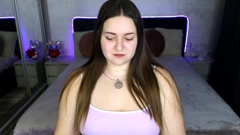 Snapshot of lux_lizz chatting on March 2026 08:33:01 PM lux_lizz online show from March 2026 08:33:01 PM