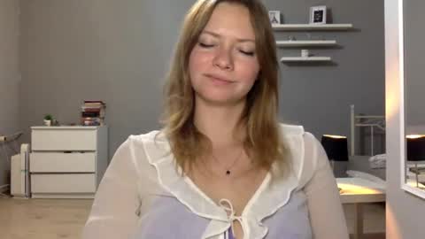 Millie online show from September 2025 08:53:02 PM