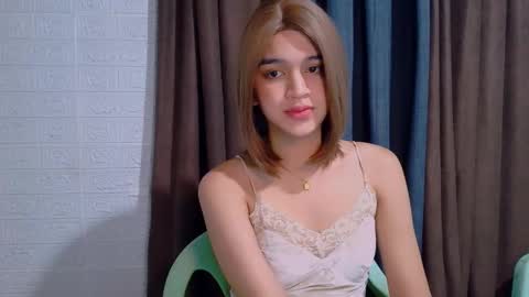 queen lux online show from January 2026 11:18:01 PM