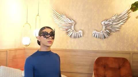 Luxa  online show from March 2026 01:15:01 PM