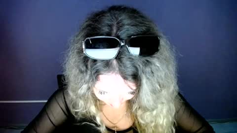 Donna online show from June 2026 07:06:02 PM