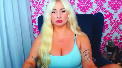 Luxuriaa online show from October 2025 07:25:02 PM