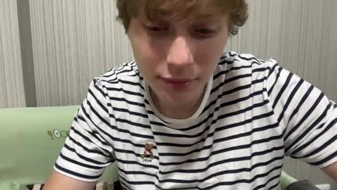 luxury_bob online show from December 2025 02:58:02 PM