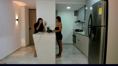 luxury_pleasure_ii online show from April 2026 04:05:02 AM