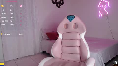 luz  online 9pm hora colombia online show from February 2025 03:49:01 PM