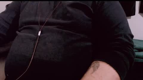 Snapshot of lvcifer_ chatting on March 2025 11:50:01 AM ayoo online show from March 2025 11:50:01 AM